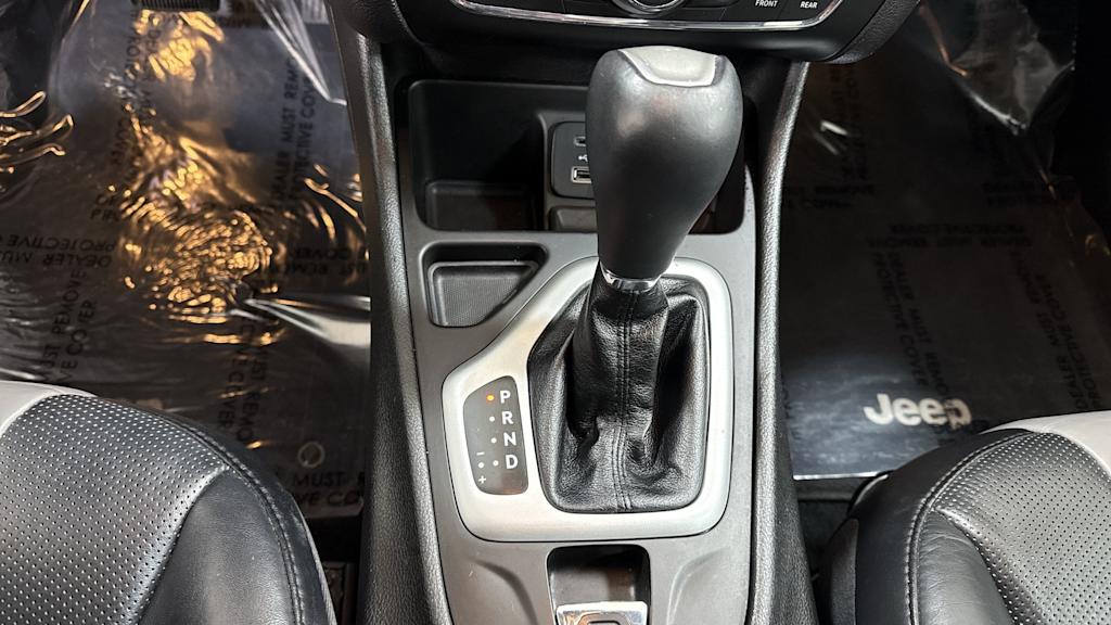 Thumbnail: 2014 Jeep Cherokee - 16