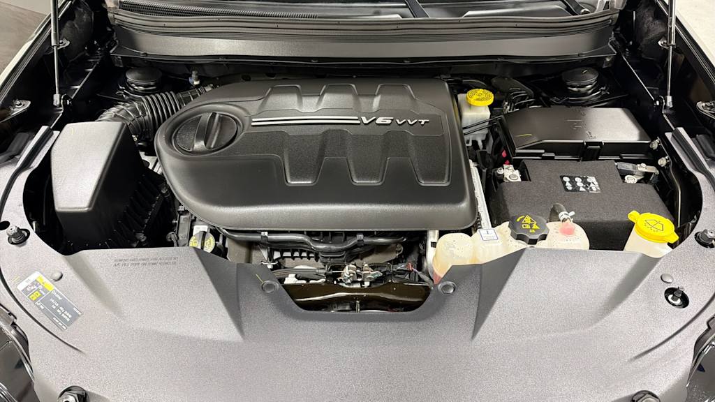 Thumbnail: 2019 Jeep Cherokee - 8