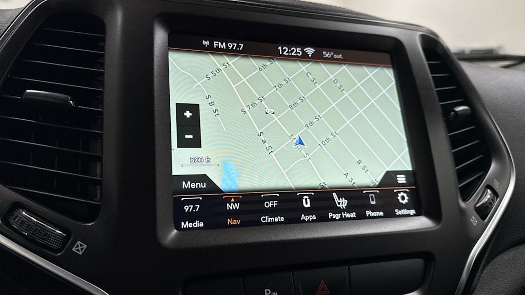 Thumbnail: 2020 Jeep Cherokee - 28