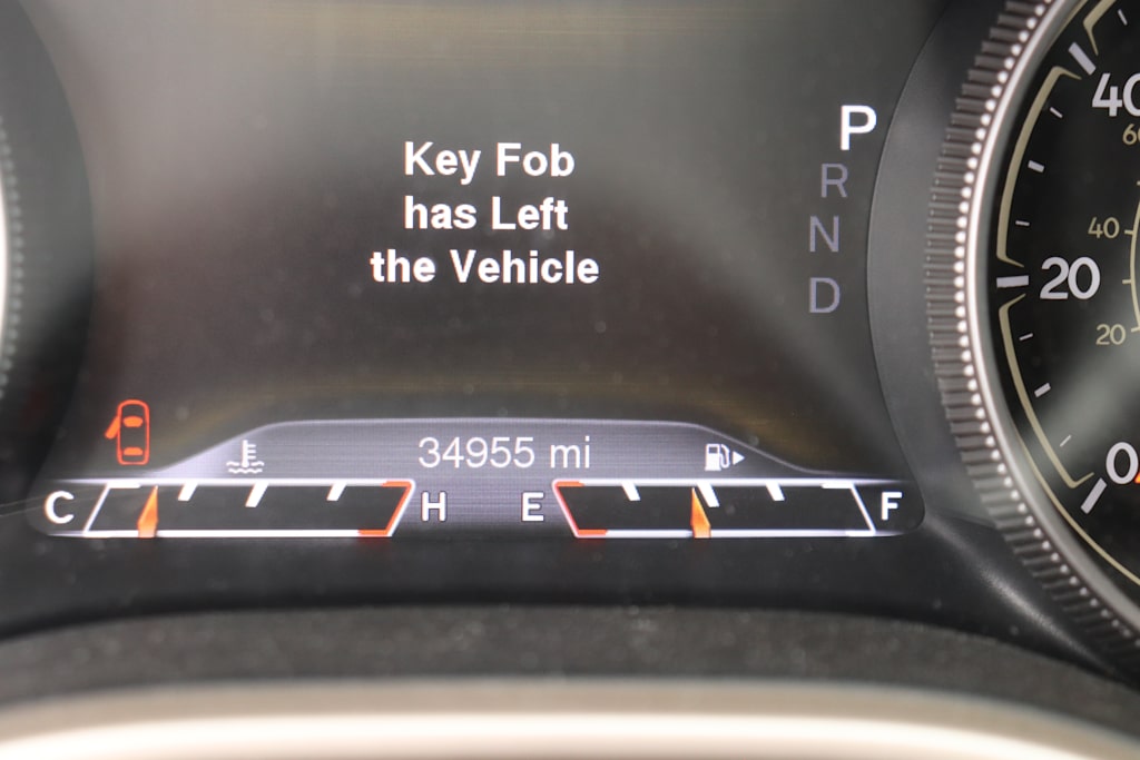Thumbnail: 2015 Jeep Cherokee - 8