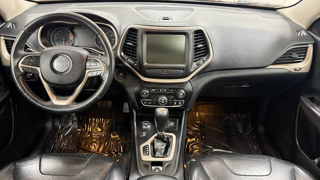 Thumbnail: 2016 Jeep Cherokee - 13