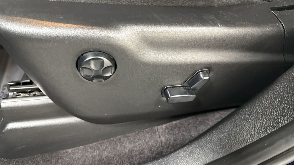 Thumbnail: 2018 Dodge Durango - 23