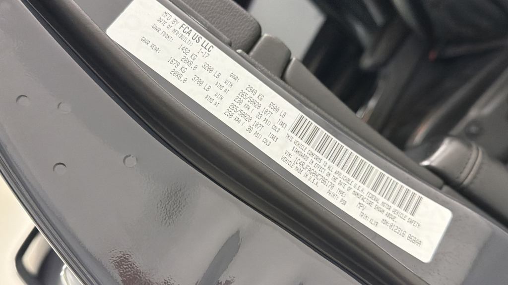 Thumbnail: 2017 Jeep Grand Cherokee - 7