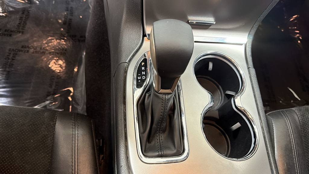 Thumbnail: 2017 Jeep Grand Cherokee - 16