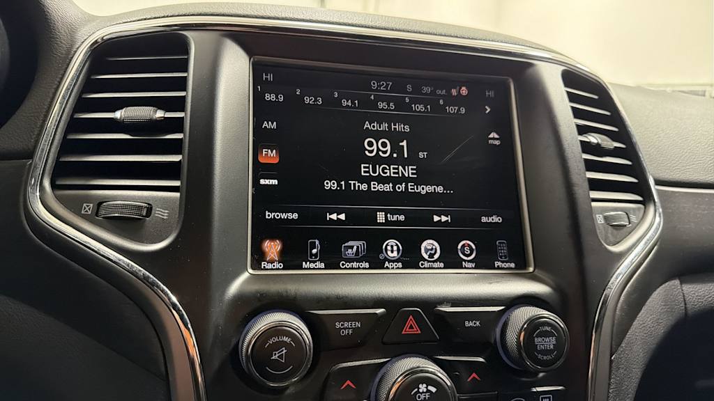 Thumbnail: 2017 Jeep Grand Cherokee - 25