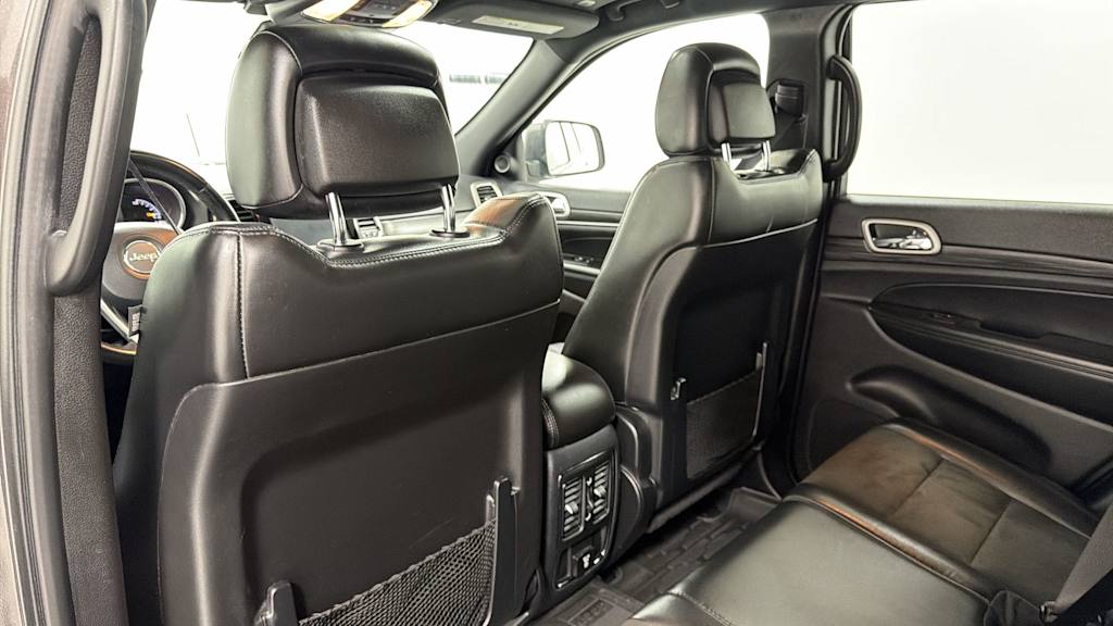 Thumbnail: 2020 Jeep Grand Cherokee - 30