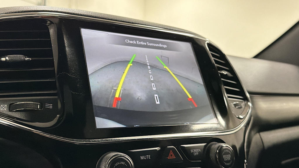 Thumbnail: 2020 Jeep Grand Cherokee - 26