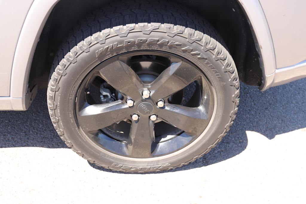 Thumbnail: 2015 Jeep Grand Cherokee - 7