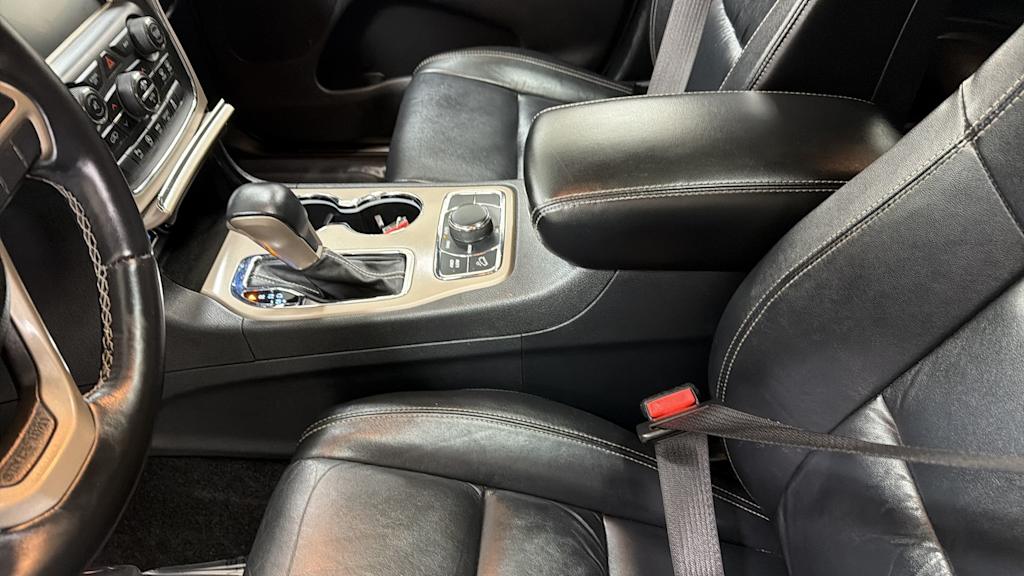 Thumbnail: 2016 Jeep Grand Cherokee - 12
