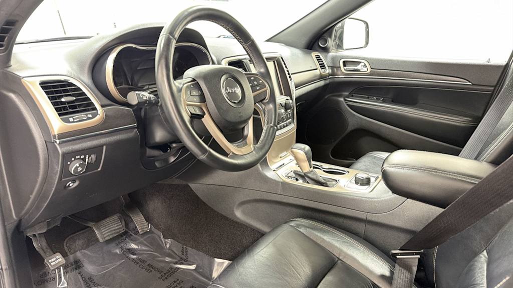 Thumbnail: 2016 Jeep Grand Cherokee - 2