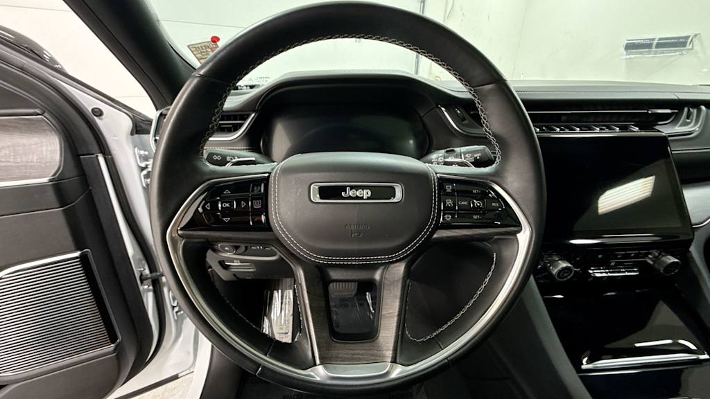 Thumbnail: 2021 Jeep Grand Cherokee L - 8