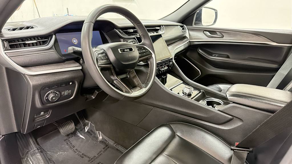 Thumbnail: 2024 Jeep Grand Cherokee - 2