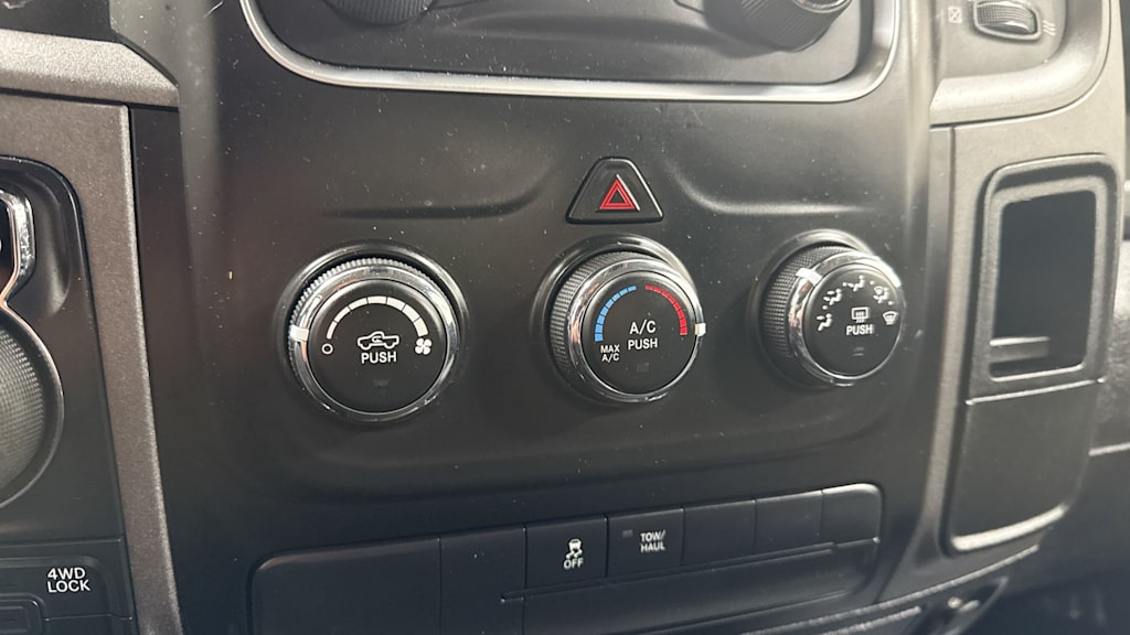 Thumbnail: 2019 RAM 1500 - 27