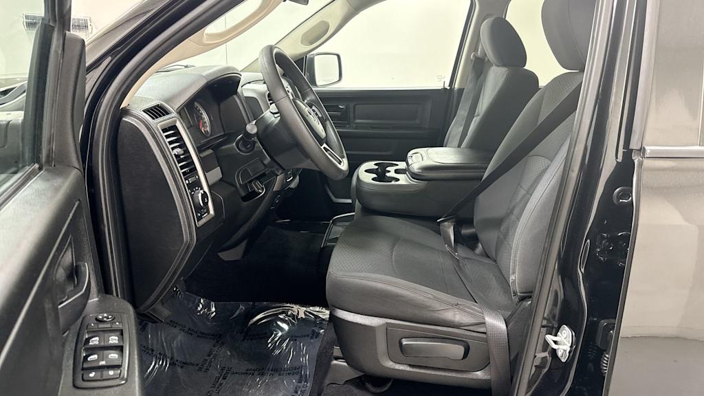 Thumbnail: 2019 RAM 1500 - 10