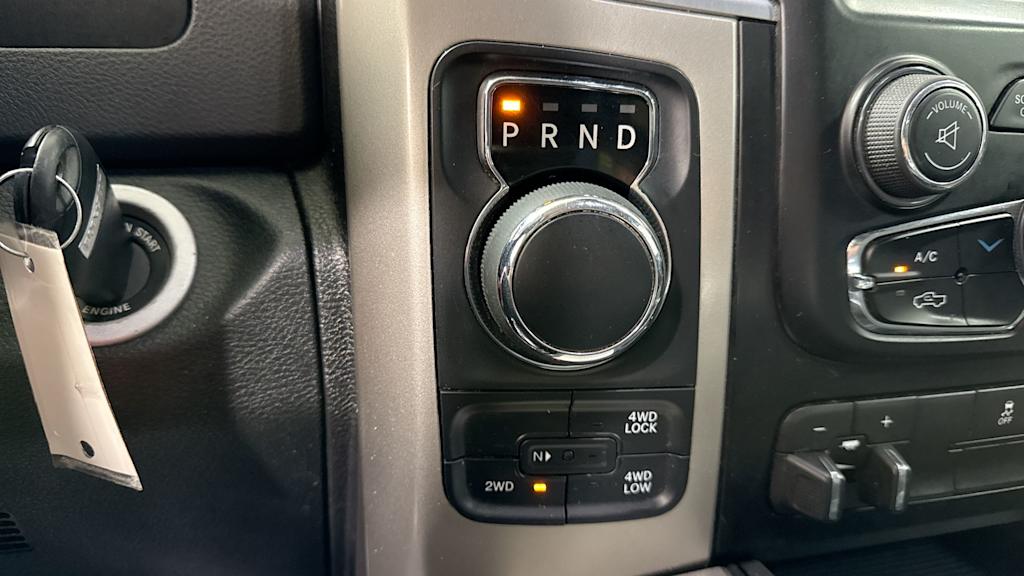 2016 RAM 1500 SLT 29