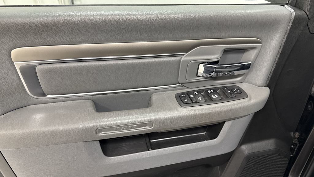 Thumbnail: 2019 RAM 1500 - 24