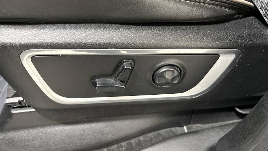 Thumbnail: 2020 RAM 1500 - 26