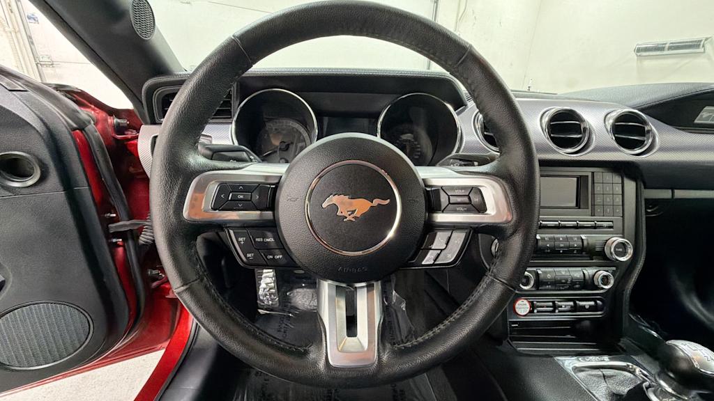 Thumbnail: 2016 Ford Mustang - 9