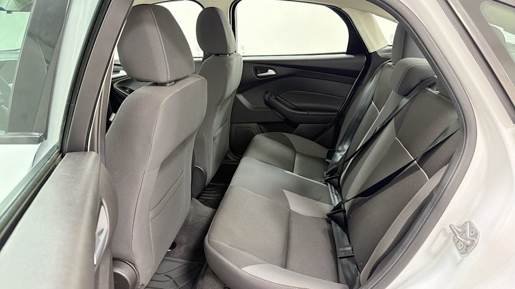 Thumbnail: 2014 Ford Focus - 13