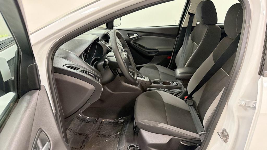 Thumbnail: 2014 Ford Focus - 11