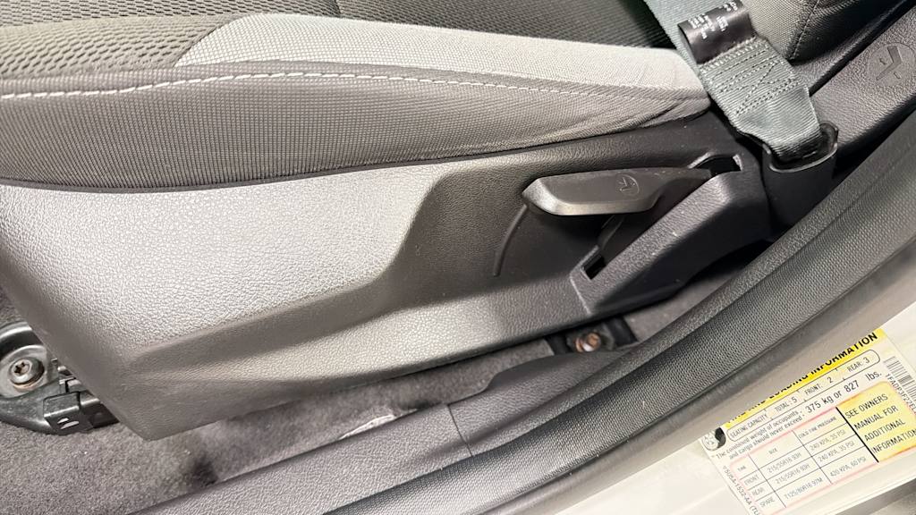 Thumbnail: 2014 Ford Focus - 24