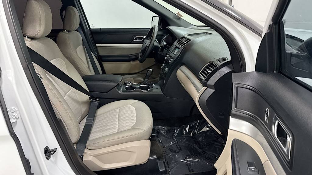 2018 Ford Explorer Base 30