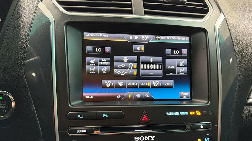 Thumbnail: 2016 Ford Explorer - 29