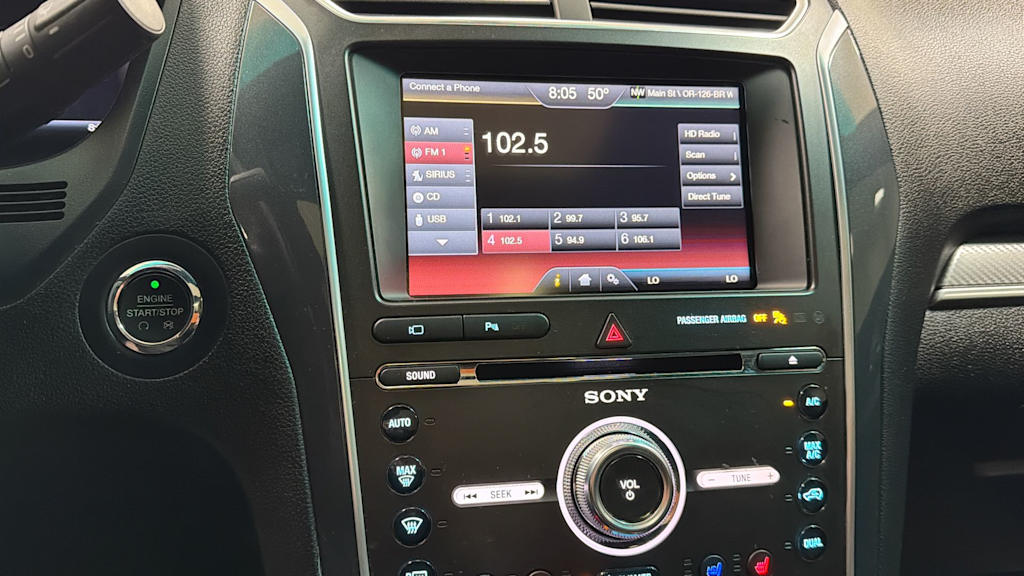 Thumbnail: 2016 Ford Explorer - 15