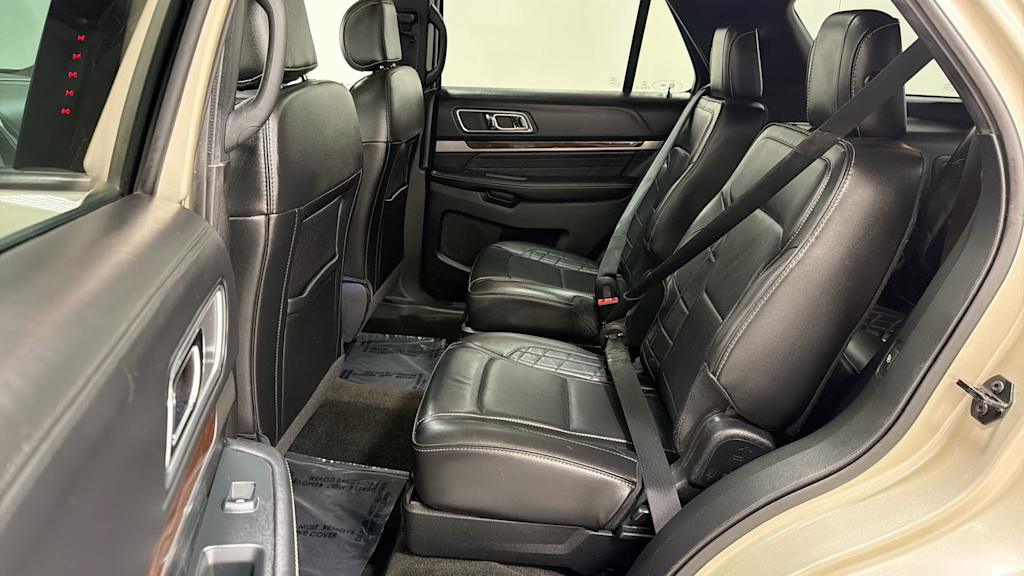 Thumbnail: 2017 Ford Explorer - 13