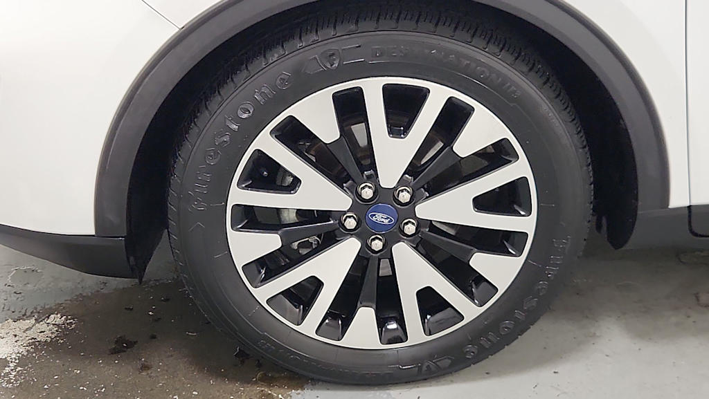 Thumbnail: 2020 Ford Escape - 6