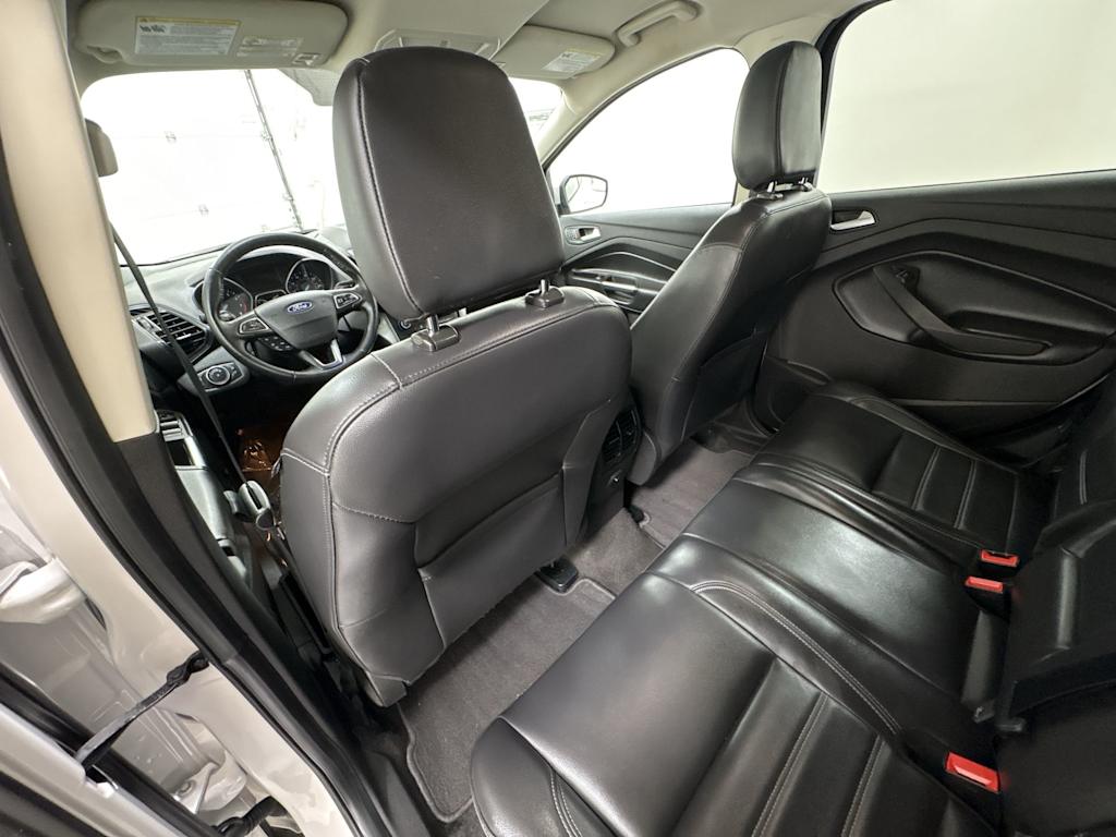 Thumbnail: 2019 Ford Escape - 31