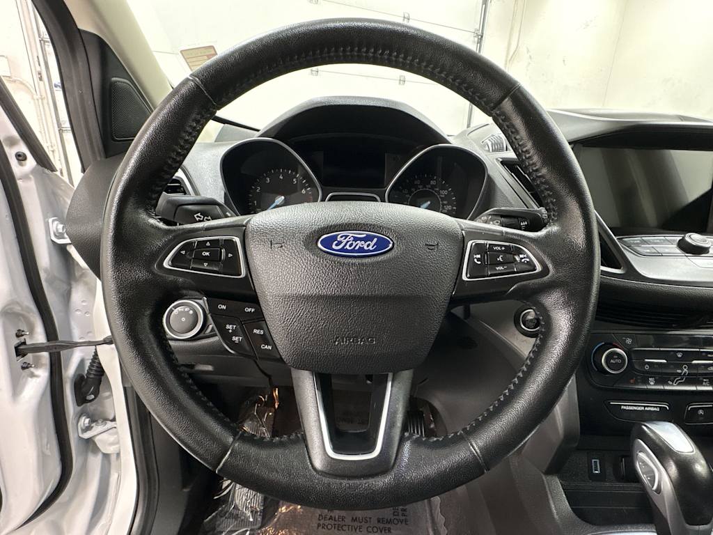 Thumbnail: 2019 Ford Escape - 10