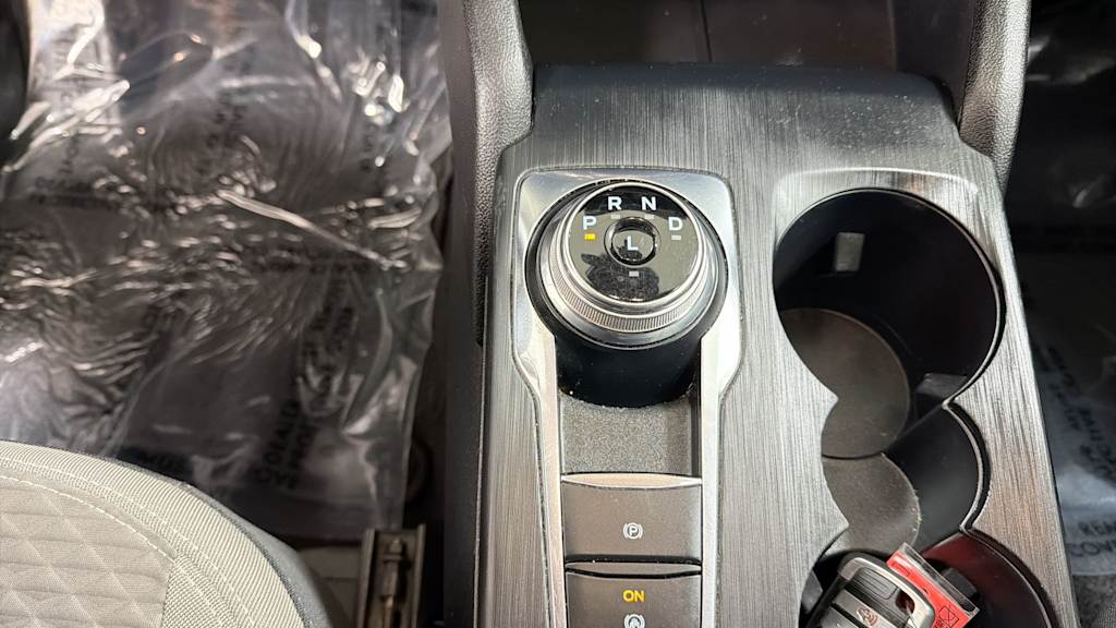 Thumbnail: 2021 Ford Escape - 15