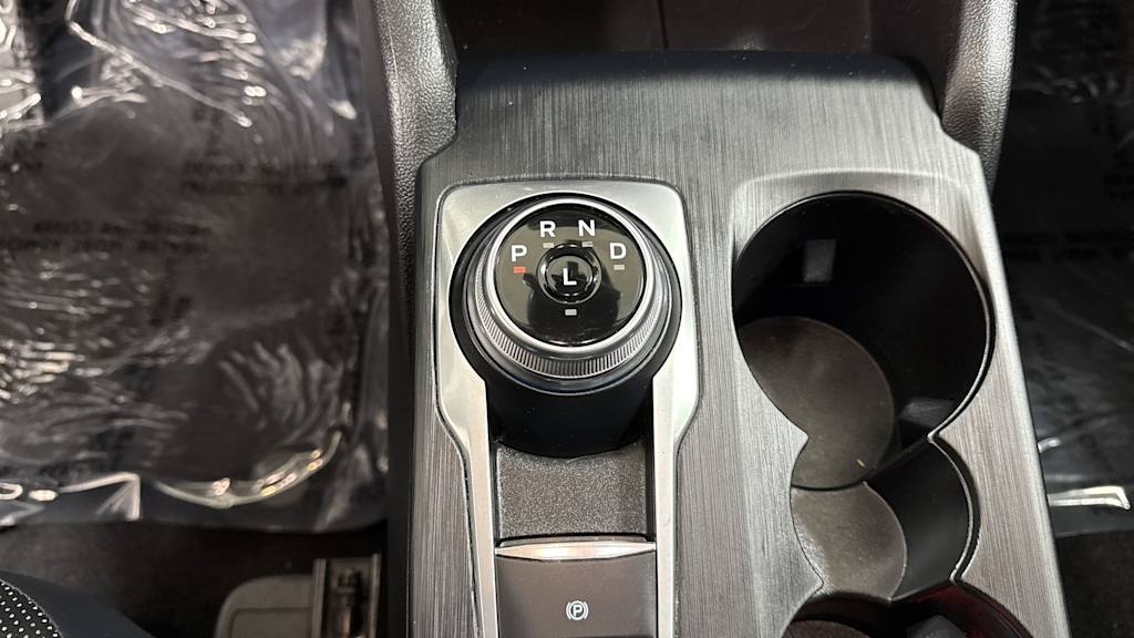 Thumbnail: 2022 Ford Escape - 16