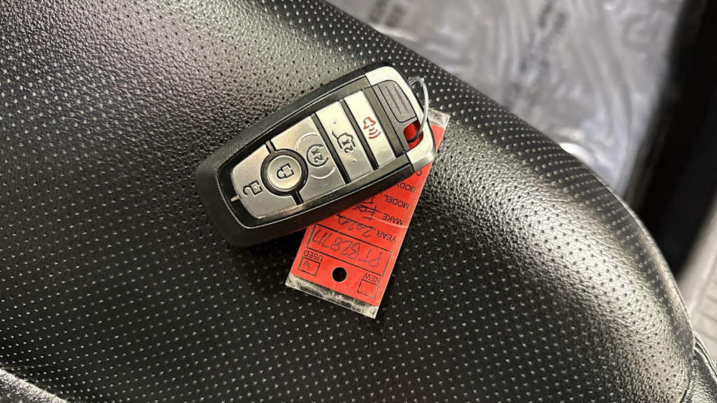 Thumbnail: 2022 Ford Escape - 19