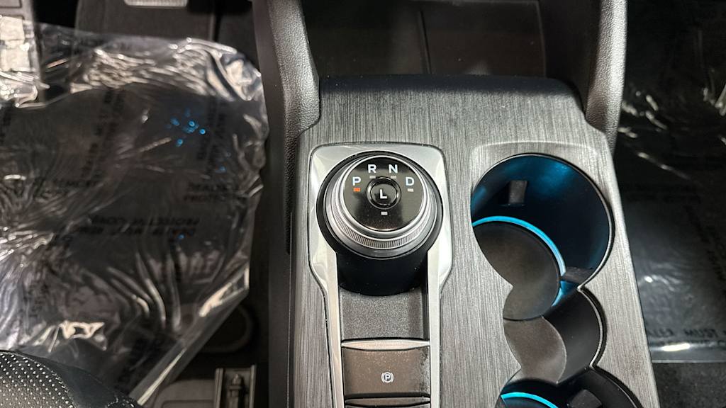 Thumbnail: 2021 Ford Escape - 15
