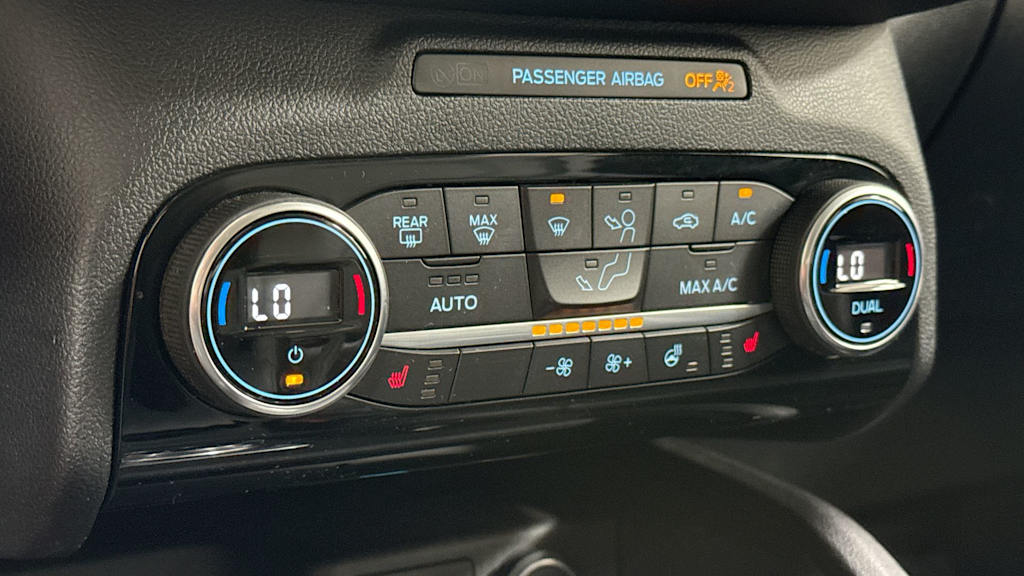 Thumbnail: 2021 Ford Escape - 29