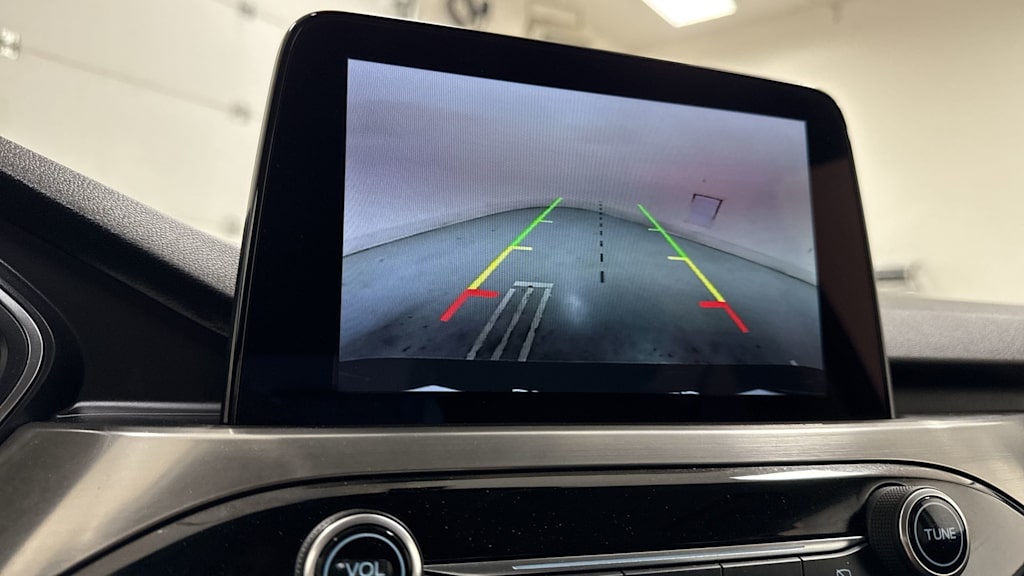 Thumbnail: 2021 Ford Escape - 27