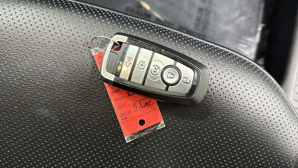 Thumbnail: 2021 Ford Escape - 19