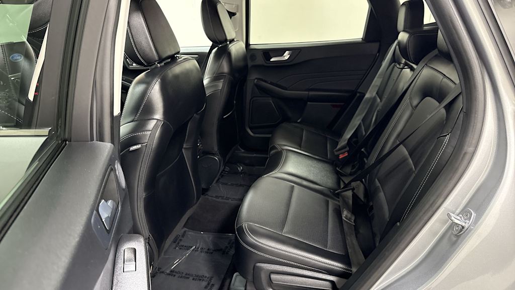 Thumbnail: 2021 Ford Escape - 13