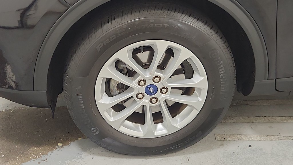 Thumbnail: 2021 Ford Escape - 5