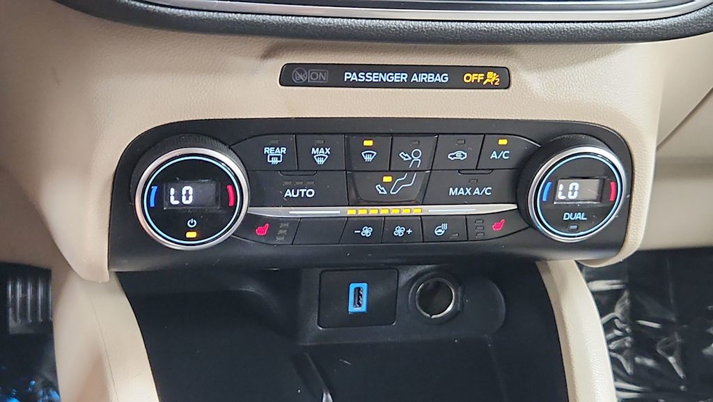 Thumbnail: 2020 Ford Escape - 29
