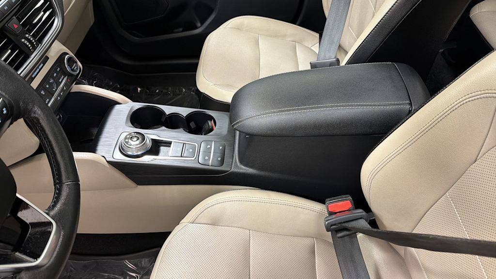 Thumbnail: 2020 Ford Escape - 12