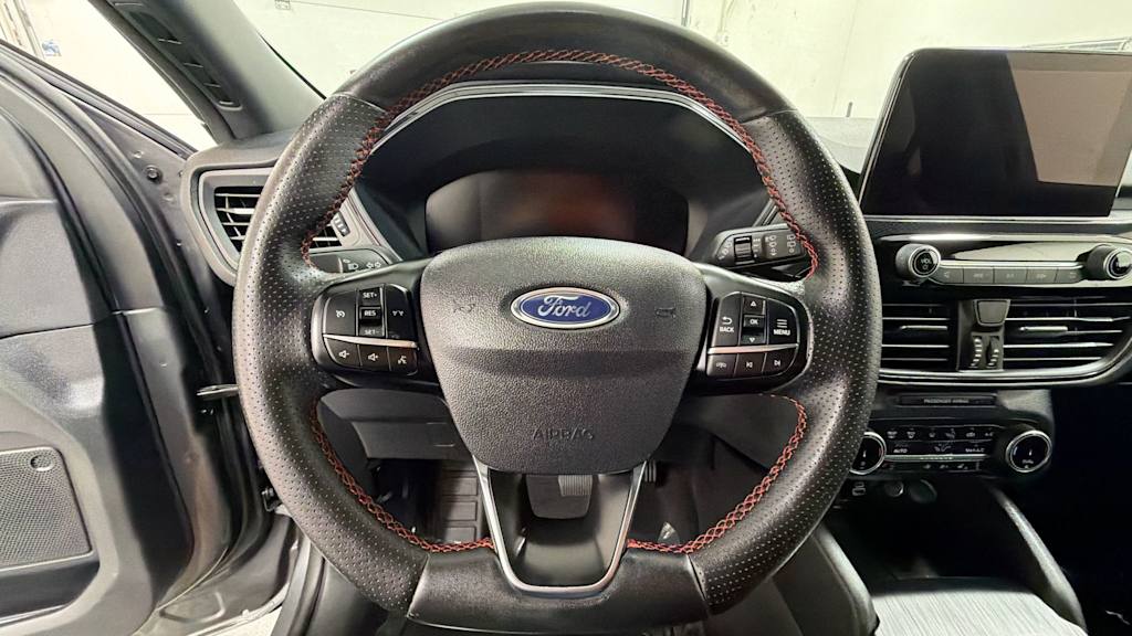 Thumbnail: 2025 Ford Escape - 10