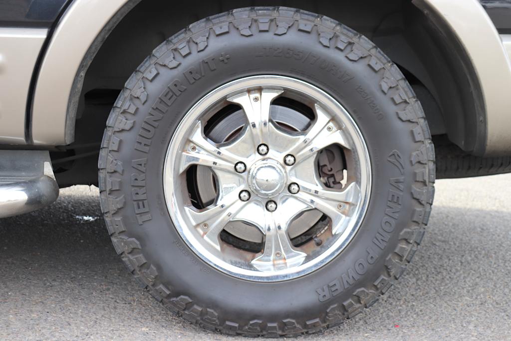 Thumbnail: 2004 Ford Expedition - 7