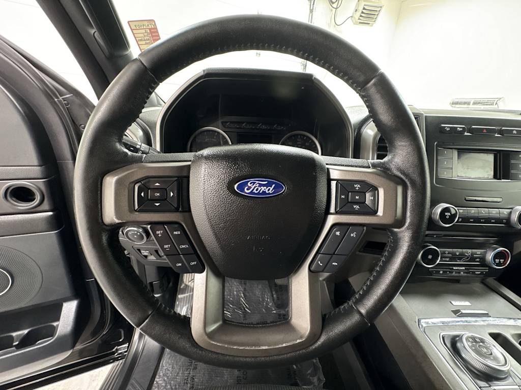 Thumbnail: 2018 Ford Expedition MAX - 9