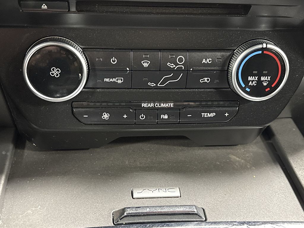 Thumbnail: 2018 Ford Expedition MAX - 28