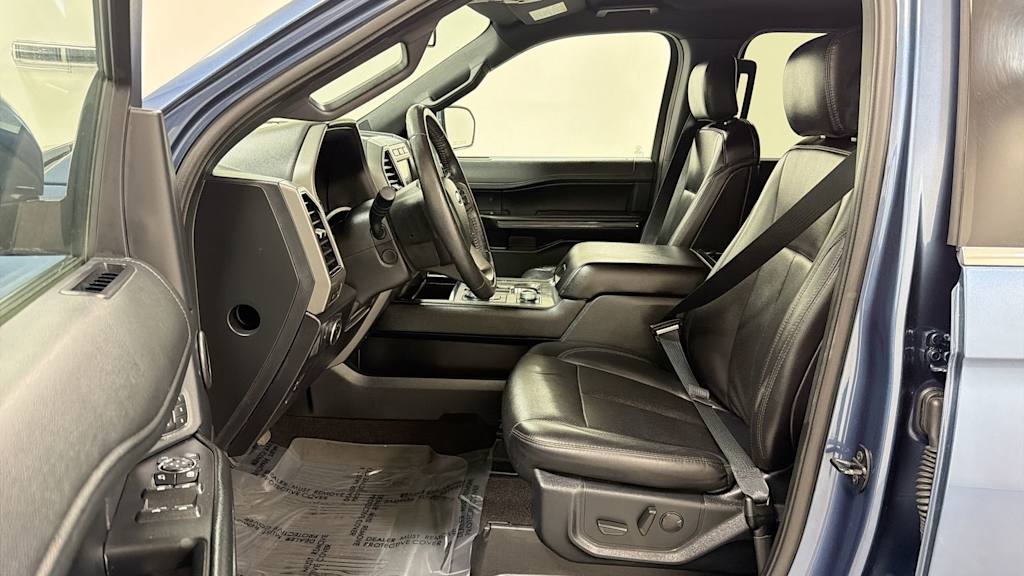Thumbnail: 2020 Ford Expedition - 11