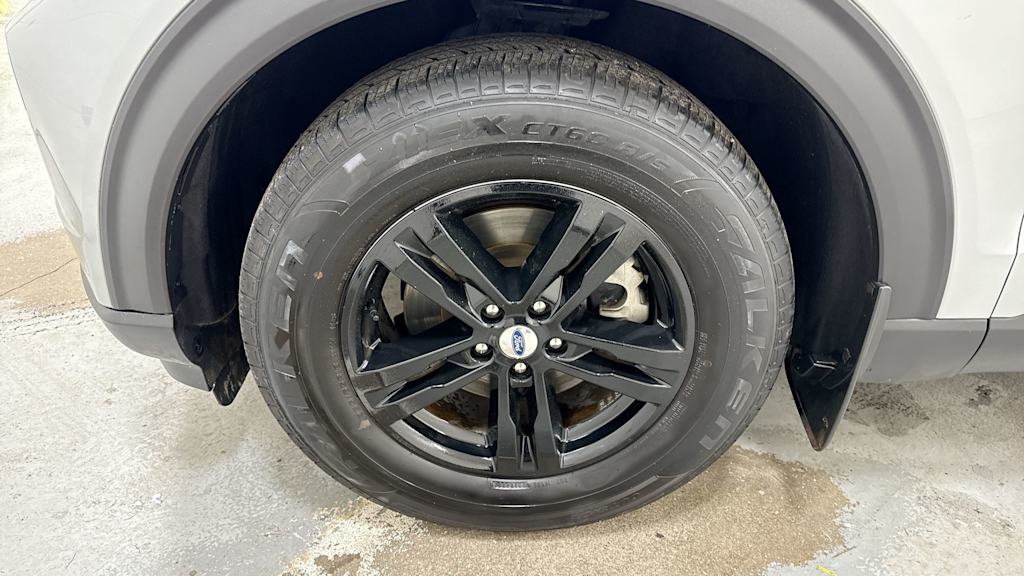 2020 Ford Explorer XLT 8
