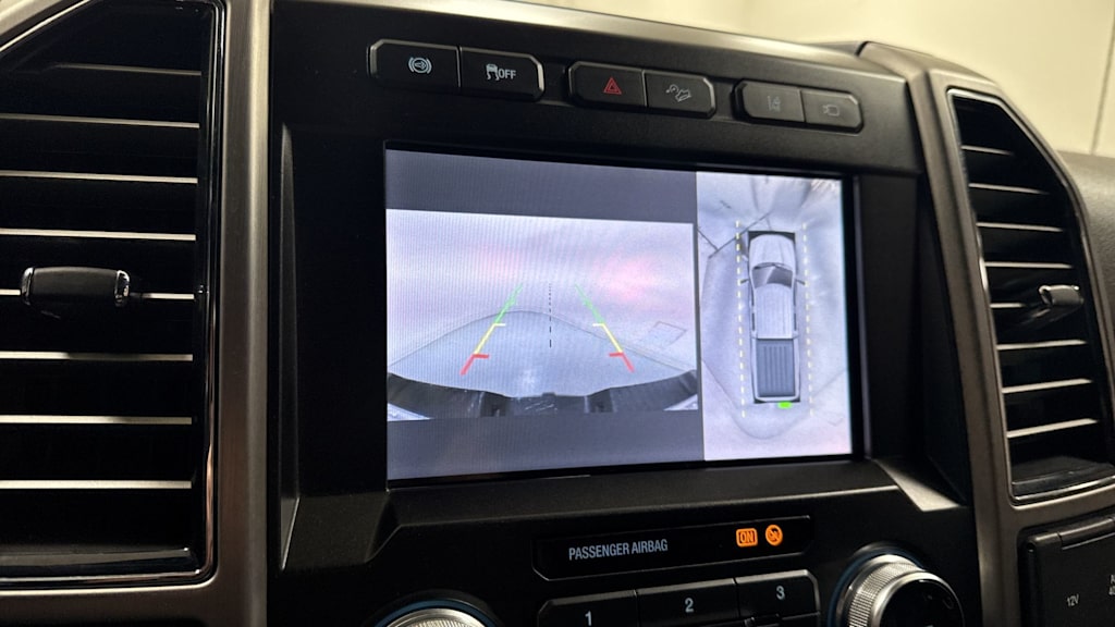 Thumbnail: 2020 Ford F-350 - 26